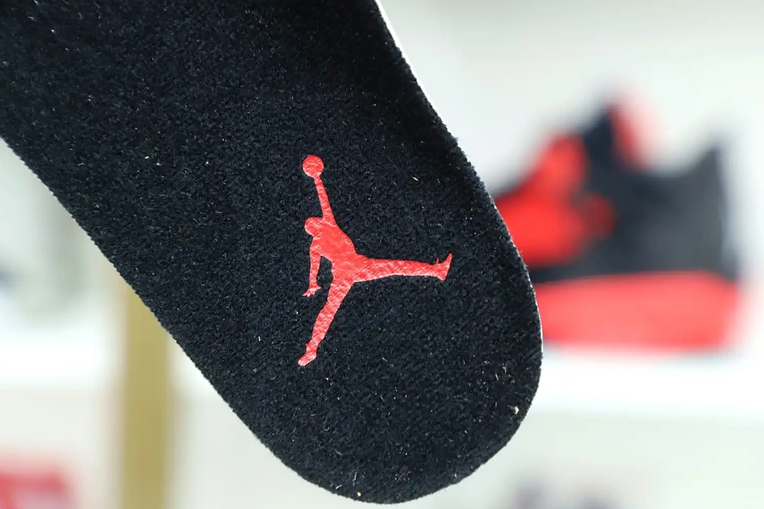 BRED RETRO 11 Kimikick JORDAN AIR LOW 0529